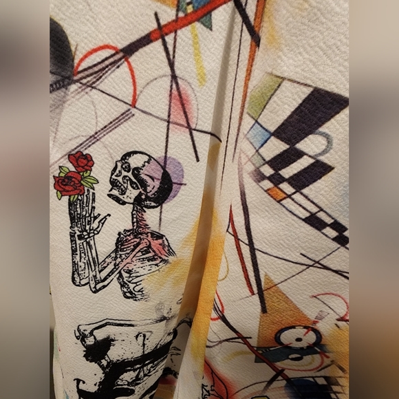 NWOT Shein long sleeve single button Halloween graffiti blazer size medium - Picture 8 of 13